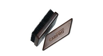 CarPro Leather And Fabric Brush - М’яка щітка для чищення шкіри авто (1 шт)