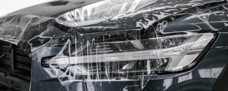 Плёнка для фар: прозрачная защита и тонировка — как выбрать и какие бренды лучше | 