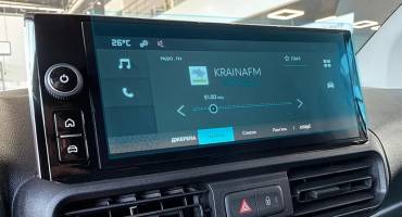 Почему стоит выбрать защитное стекло Pixsel для мультимедийной системы в автомобиле | ru