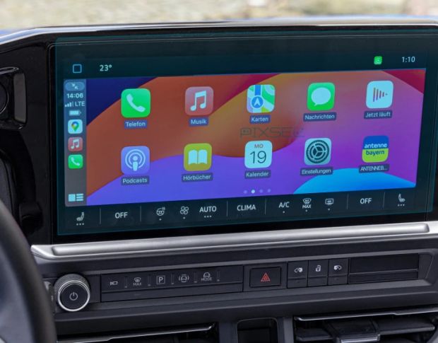 Защитное стекло Pixsel на монитор VOLKSWAGEN CARAVELLE 14.3“ 2025 - (гибридное глянец)