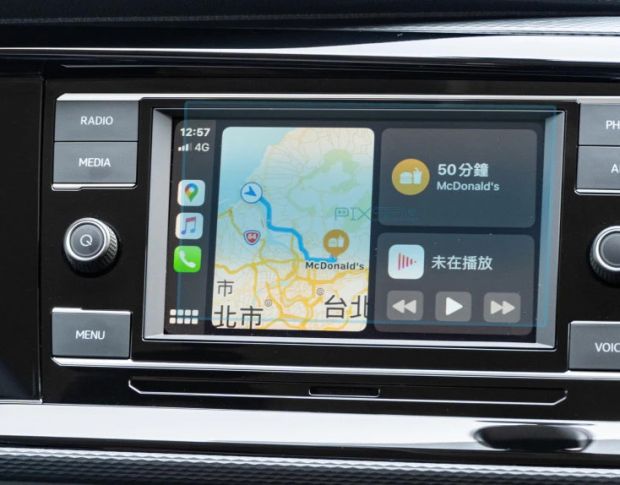Захисне скло Pixsel на монітор VOLKSWAGEN CARAVELLE 6.5“ 2020 - 2024 (гібридне глянець)