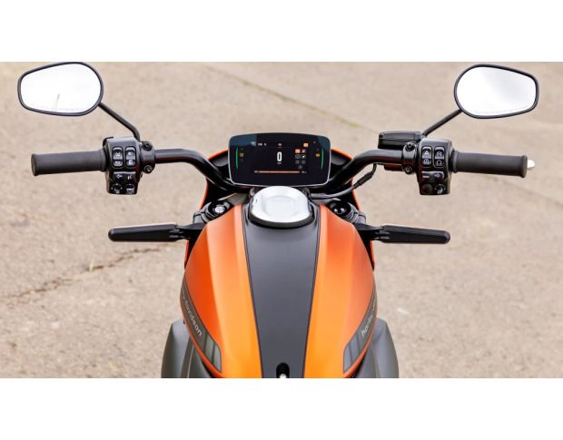 Защитное стекло Pixsel на спидометр мотоцикла HARLEY-DAVIDSON 2020 LIVEWIRE FIRST STRIKE EDITION 7.5“ (гибридное мат)