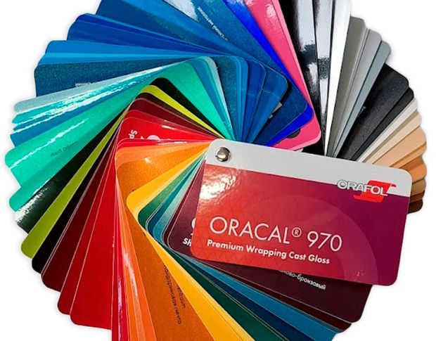Каталог глянцевых автомобильных пленок Oracal 970 RA