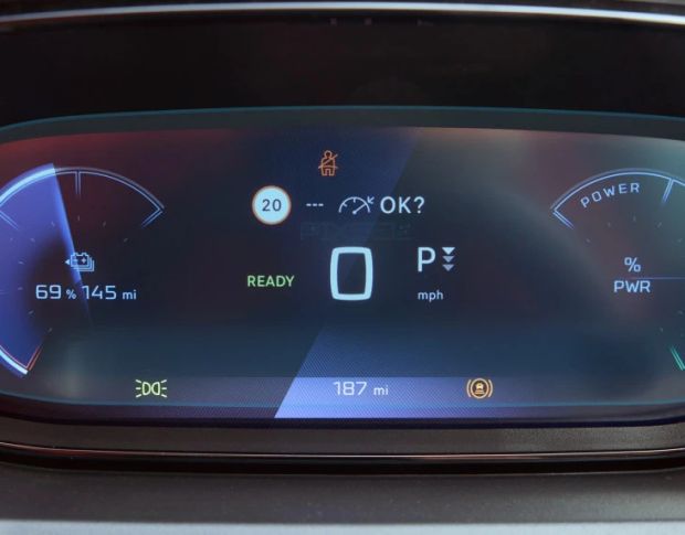 Захисне скло Pixsel на панель приладів PEUGEOT PARTNER 10“ 2024 - (гібридне глянець)