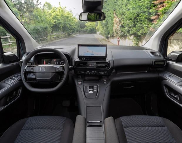 Захисне скло Pixsel на панель приладів FIAT DOBLO 9.8“ 2024 - (гібридне глянець)