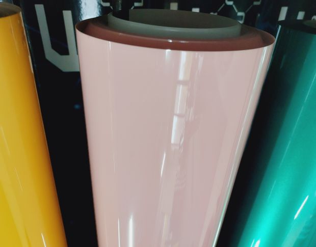 FORMULA PPF Bright Crystal Rouge Pink Gloss - Антигравийная защитная розовая плёнка (глянцевая) 1.52 m