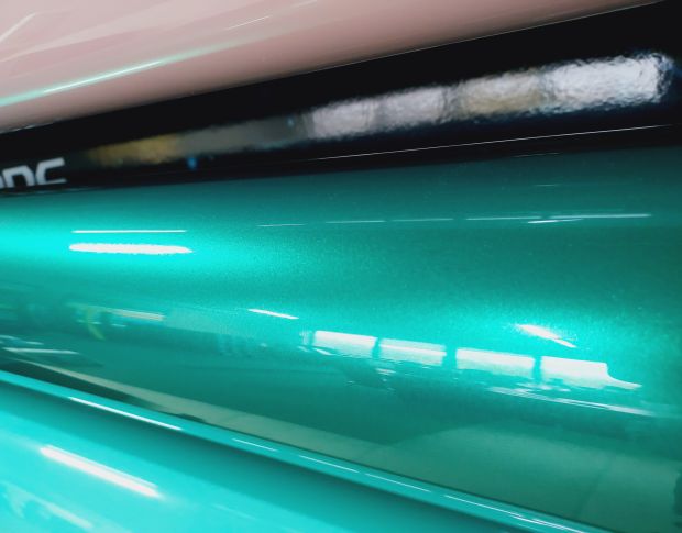 FORMULA PPF Bright Metallic Emerald (light) Gloss - Антигравийная защитная изумрудная плёнка (глянцевая) 1.52 m