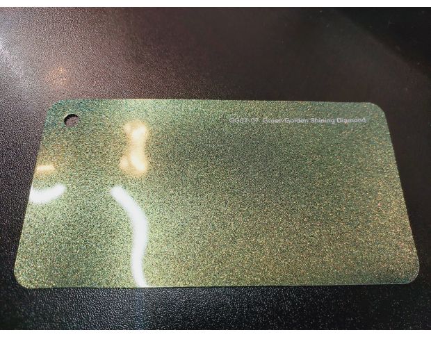 FORMULA PPF Green Golden Shining Diamond Gloss - Антигравийная защитная зелено-золотая хамелеон плёнка (глянцевая) 1.52 m