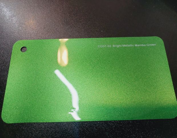 FORMULA PPF Bright Metallic Mamba Green Gloss - Антигравийная защитная зеленая плёнка (глянцевая) 1.52 m