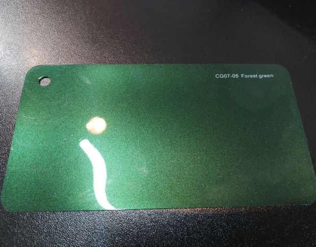 FORMULA PPF Forest Green Gloss - Антигравийная защитная зеленая плёнка (глянцевая) 1.52 m