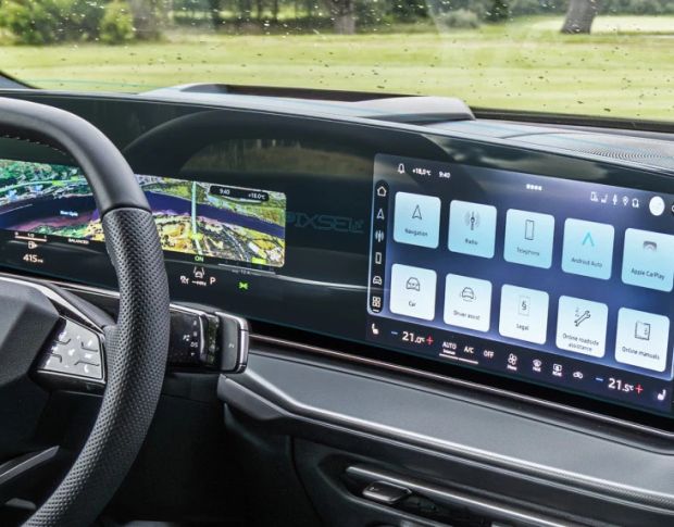 Захисне скло Pixsel на панель приладів AUDI Q3/RSQ3 32.2“ 2025 - (гібридне глянець)