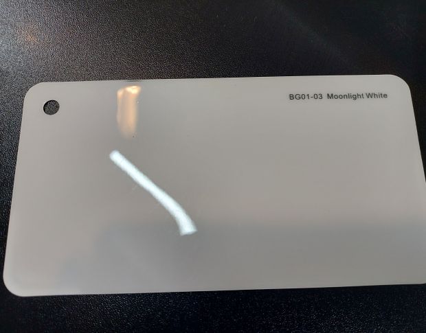 FORMULA PPF Moonlight White Gloss - Антигравийная защитная белая плёнка (глянцевая) 1.52 m