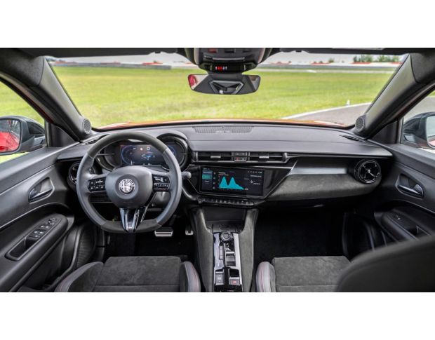 Захисне скло Pixsel на панель приладів ALFA ROMEO JUNIOR 10.1“ 2024 - (гібридне глянець)