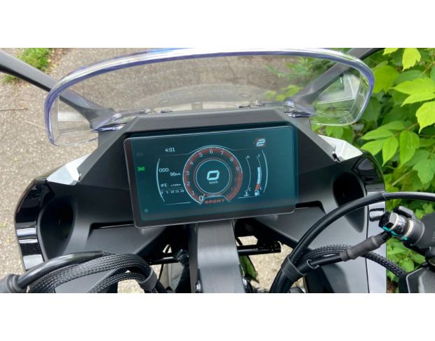 Защитное стекло Pixsel на спидометр мотоцикла CFMOTO 300SR 2023+ 6.9“ (гибридное глянец)