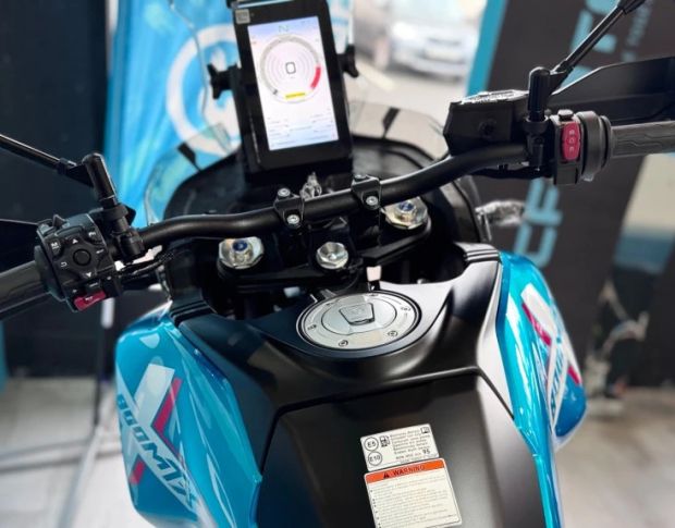 Защитное стекло Pixsel на спидометр мотоцикла CFMOTO 800MT-X 2025+ 9“ (гибридное глянец)