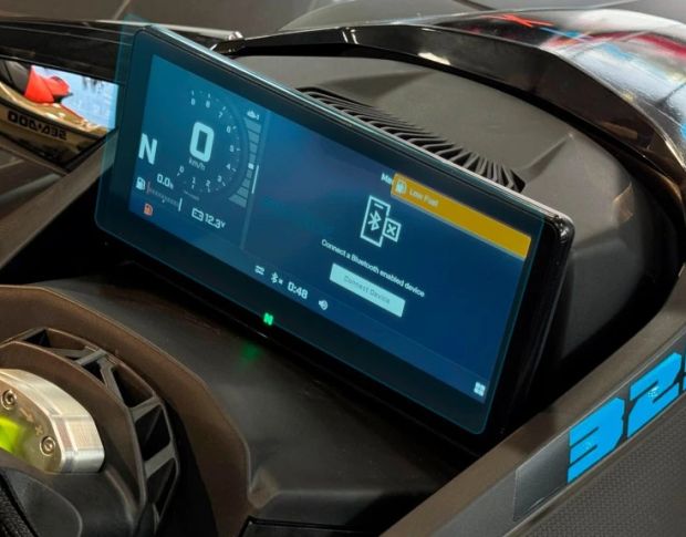 Защитное стекло Pixsel на спидометр гидроцикла BRP SEA-DOO RXT-X 325 2024 10.25“ (гибридное глянец)