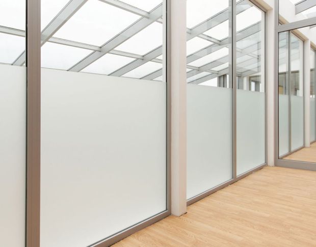 Архітектурна декоративна біла матова плівка FORMULA White Frosted Glass 1.52 m