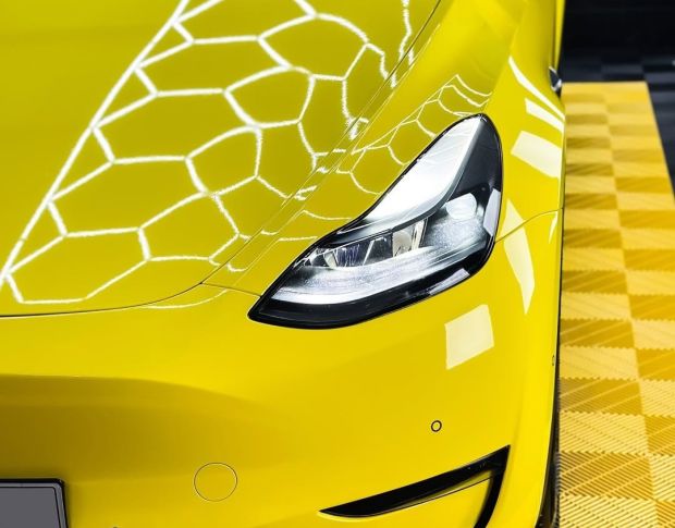 Oracal 970 Light Yellow Gloss 022 1.524 m