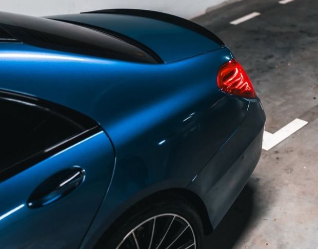 Oracal 970 Deep Blue Metallic 192 1.524 m