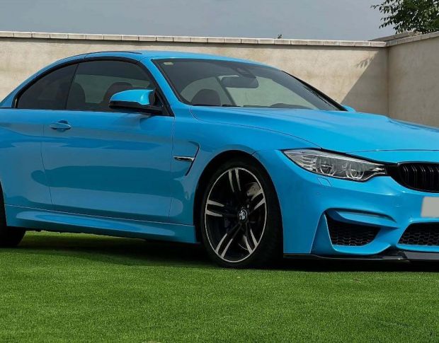 Oracal 970 Ice Blue Gloss 056 1.524 m