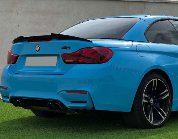 Oracal 970 Ice Blue Gloss 056 1.524 m