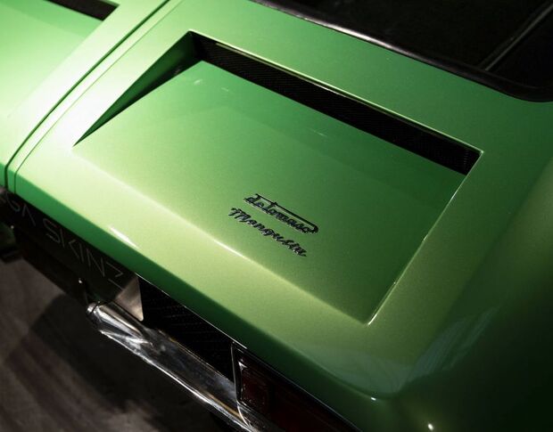 Omega Skinz OS-742 Mean Green Racing Machine - Салатова металік глянцева плівка 1.524 m