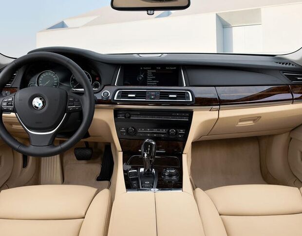 Комплект выкроек для салона BMW 7 2012-2014