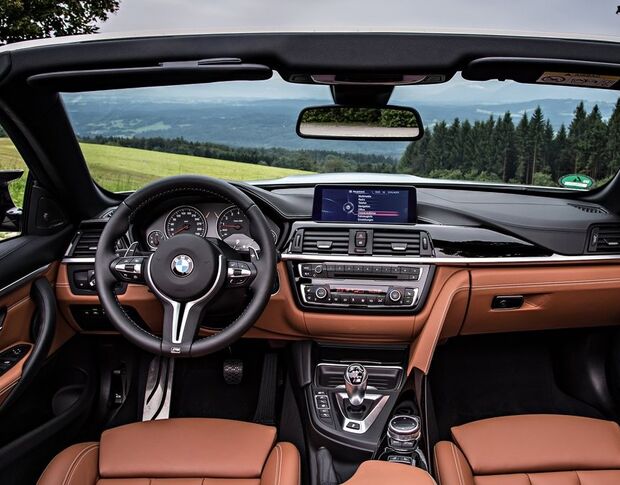 Комплект выкроек для салона BMW M4 CONVERTIBLE 2016