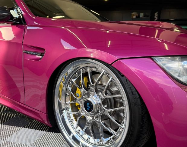 Arlon Gloss Dragonfruit Metallic 425 1.524 m
