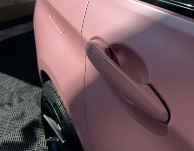 Arlon Satin Paradise Pink Metallic 460 1.524 m