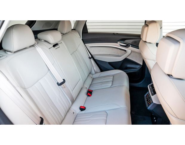 Захисне скло Pixsel на задній клімат AUDI E-TRON - 6.6“ 2018 - 2022 (гібридне мат)