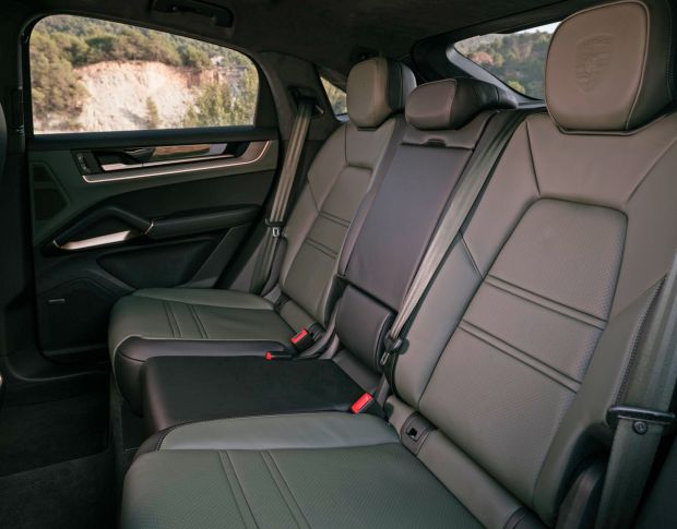 Захисне скло Pixsel на задній клімат PORSCHE CAYENNE - 8.6“ 2023 - (гібридне мат)