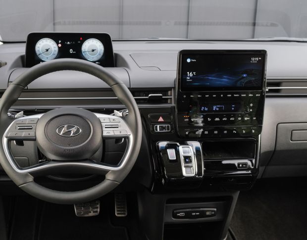Защитное стекло Pixsel для климат-контроля HYUNDAI STARIA - 5.7“ 2021 - (гибридное мат)