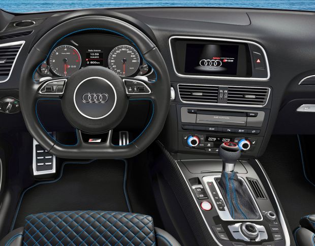 Захисне скло Pixsel на монітор AUDI Q5/SQ5 6.7“ 2012 - 2017 (гібридне мат)