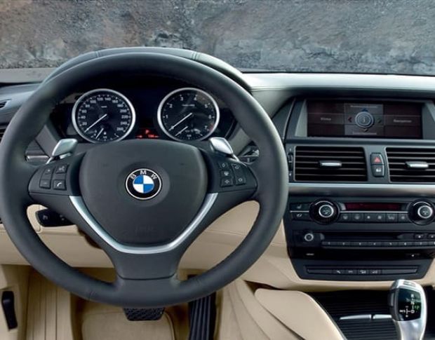 Защитное стекло Pixsel на монитор BMW X6 - 8.8“ 2008 - 2014 (E71) (гибридное мат)