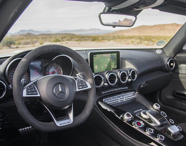 Защитное стекло Pixsel на монитор MERCEDES BENZ AMG GT 2 DOORS - 12.1“ 2015 - 2018 (гибридное глянец)