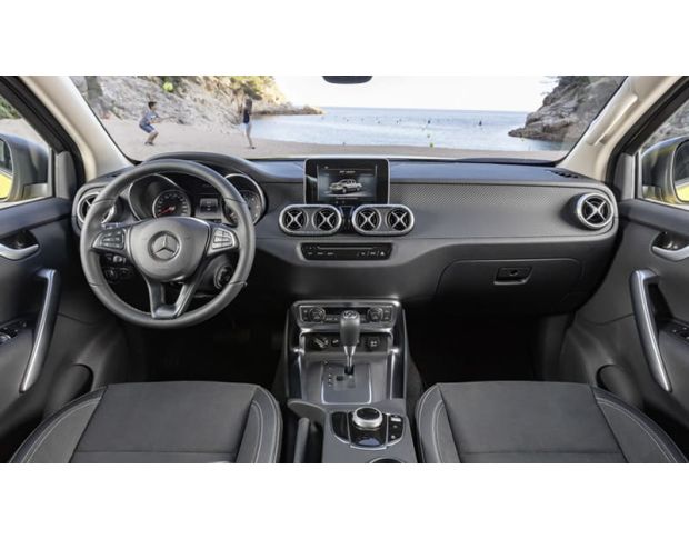 Защитное стекло Pixsel на монитор MERCEDES BENZ X-CLASS - 6.9“ 2017 - (гибридное мат)