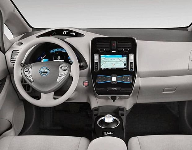 Защитное стекло Pixsel на монитор NISSAN LEAF - 6.8“ 2013 - 2018 (гибридное мат)