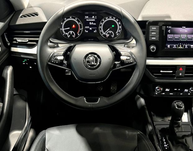 Захисне скло Pixsel на монітор SKODA KAMIQ - 6.5“ 2023 - (гібридне мат)