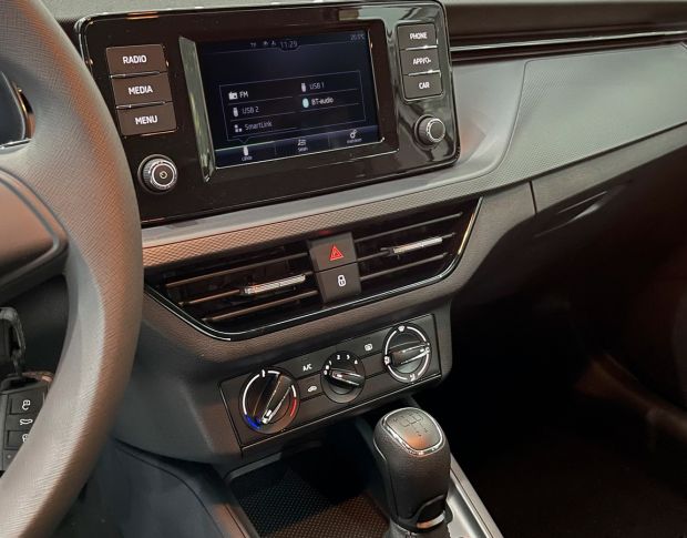 Защитное стекло Pixsel на монитор SKODA SCALA - 6.5“ 2019 - 2023 (гибридное мат)