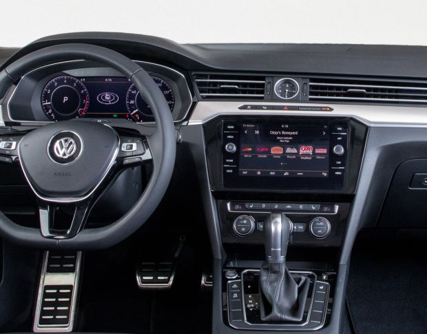 Защитное стекло Pixsel на монитор VOLKSWAGEN ARTEON - 10.9“ 2017 - 2020 (гибридное глянец)