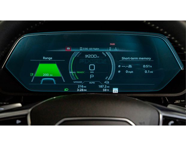 Захисне скло Pixsel на панель приладів AUDI Q8 E-Tron - 14.4“ 2022 - 2025 (гібридне глянець)
