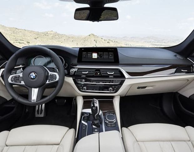 Защитное стекло Pixsel на приборную панель BMW 5 / M5 - 14.6“ 2017 - 2020 (G30, G31, G38, F90) (гибридное мат)