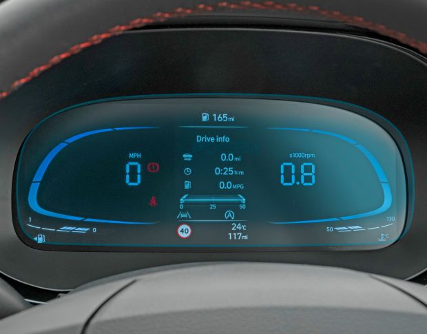 Защитное стекло Pixsel на приборную панель HYUNDAI i10 - 11“ 2023 - (гибридное мат)