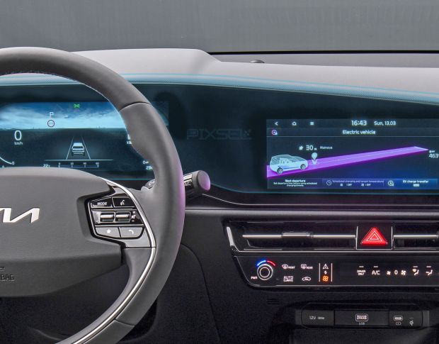 Захисне скло Pixsel на панель приладів KIA NIRO - 30.3“ 2022 - (гібридне глянець)