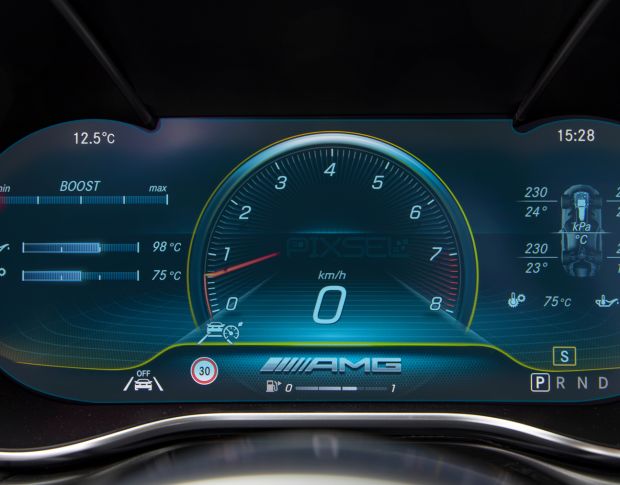Защитное стекло Pixsel на приборную панель MERCEDES BENZ AMG GT 2 DOORS - 12.1“ 2019 - 2022 (гибридное глянец)