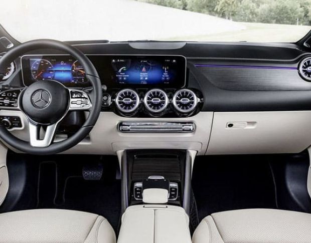 Захисне скло Pixsel на панель приладів MERCEDES BENZ B-CLASS - 24.7“ 2018 - (гібридне глянець)