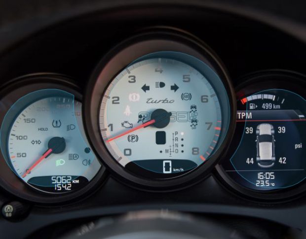 Захисне скло Pixsel на панель приладів PORSCHE MACAN - 12.3“ 2019 - 2024 (гібридне глянець)
