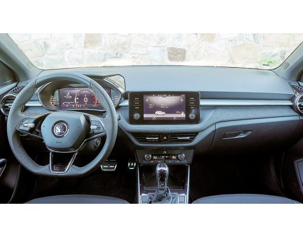 Захисне скло Pixsel на панель приладів SKODA FABIA - 9.9“ 2022 - (гібридне глянець)