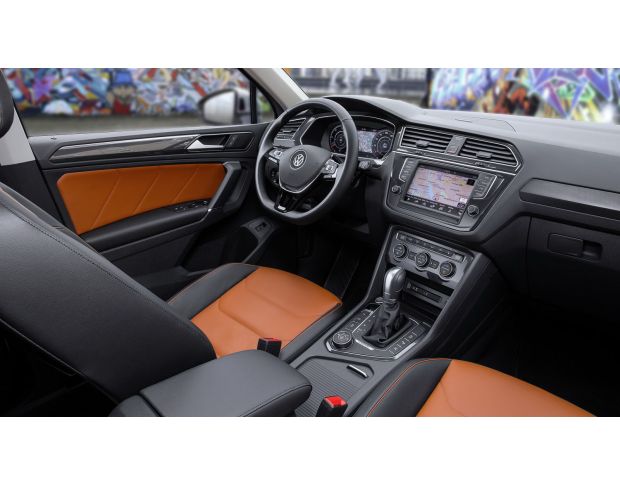 Защитное стекло Pixsel на приборную панель VOLKSWAGEN TIGUAN - 11.9“ 2017 - 2018 (гибридное мат)